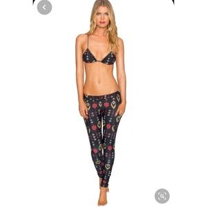 Revolve Patterned Pocket Yoga Pants